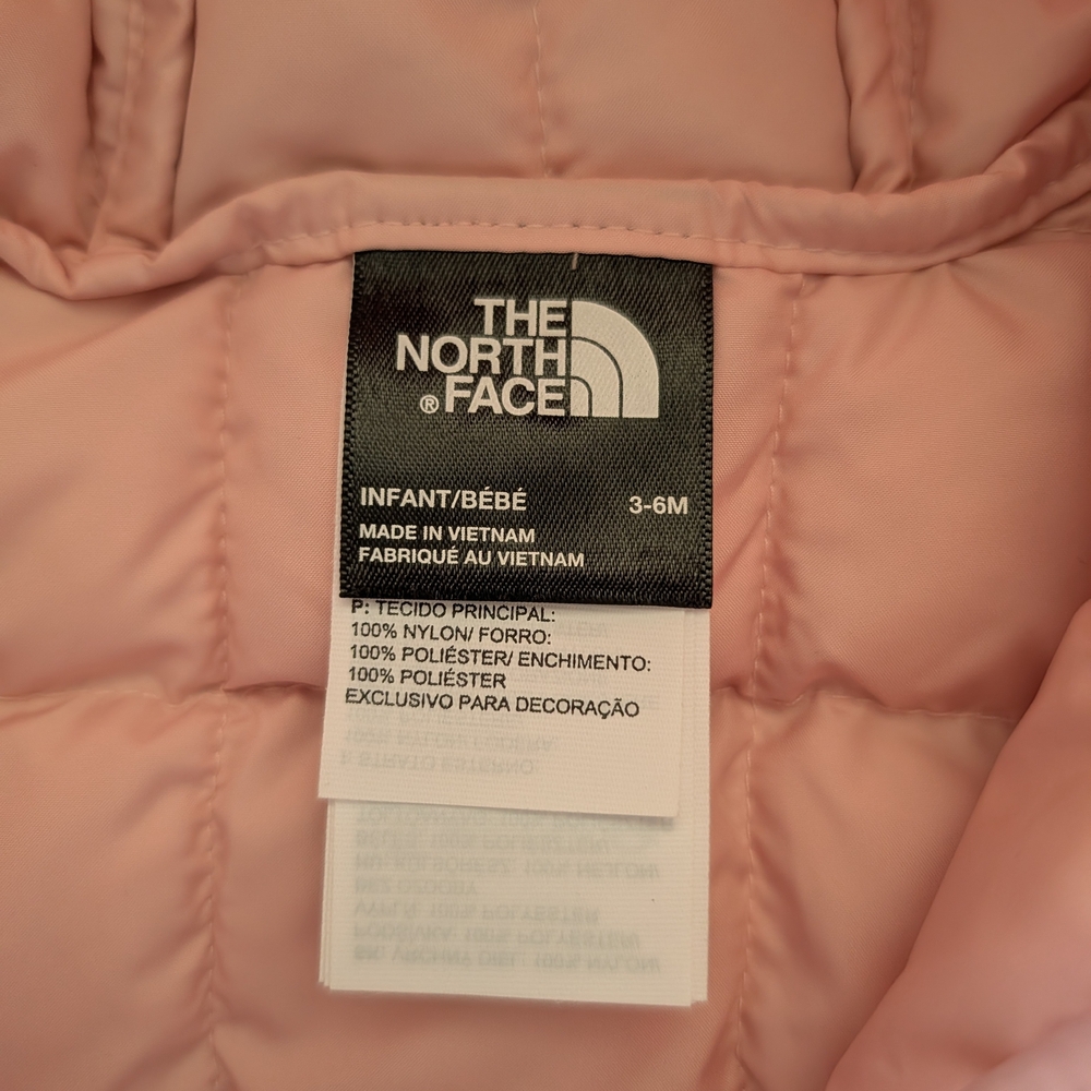 The North Face Pink Puffer Jacket 3-6 Months - Picture 5 of 5